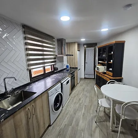 El Cierzo Apartment *